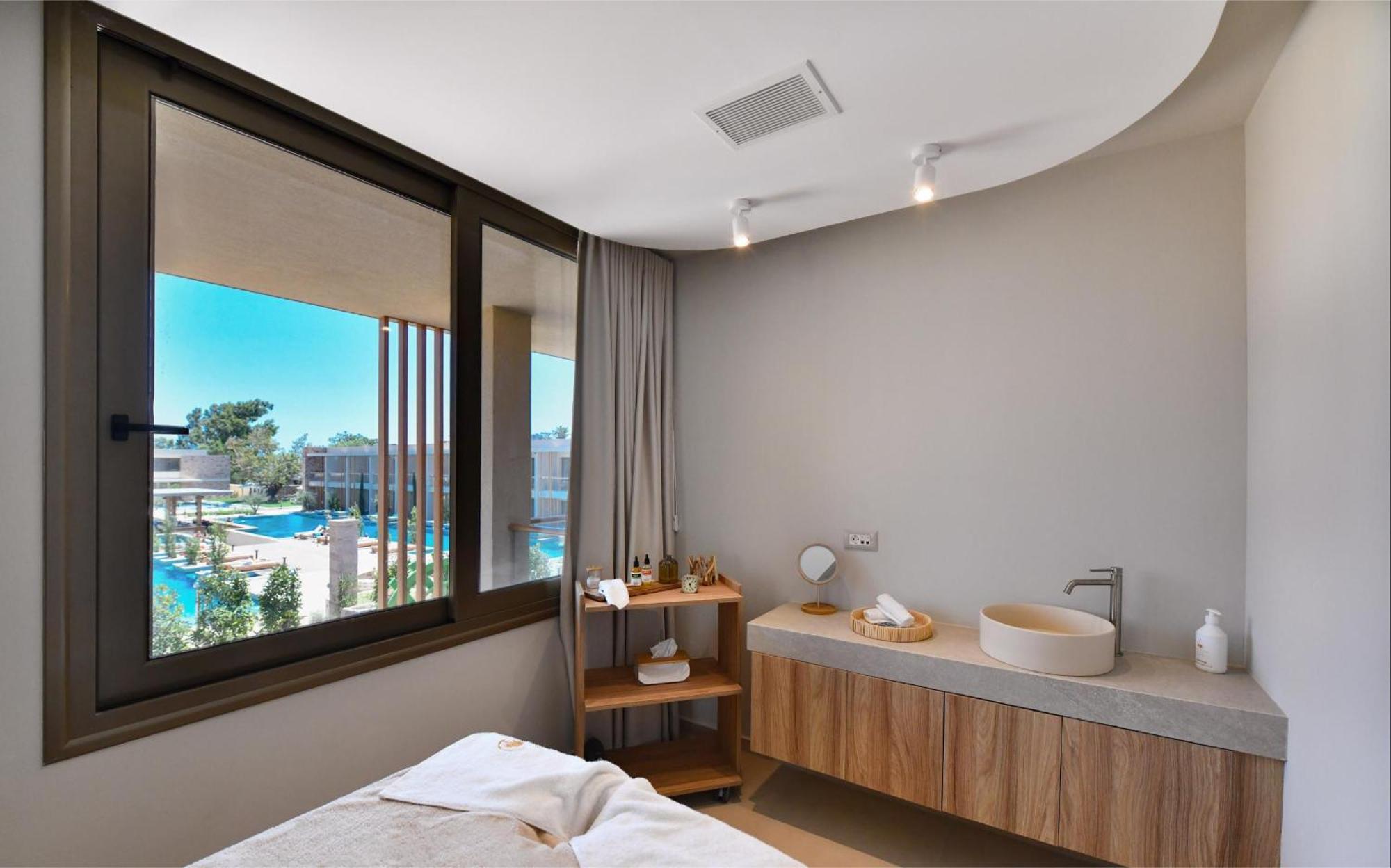 Royal Pearl Island Chios Hotel And Spa Eksteriør billede